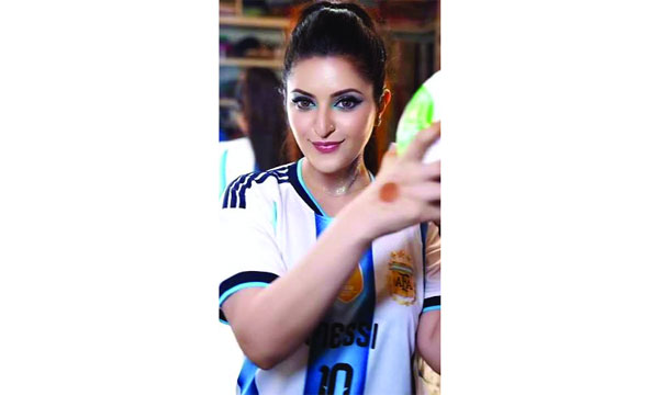 বিয়েটা আর করতে হলো না : পরীমনি