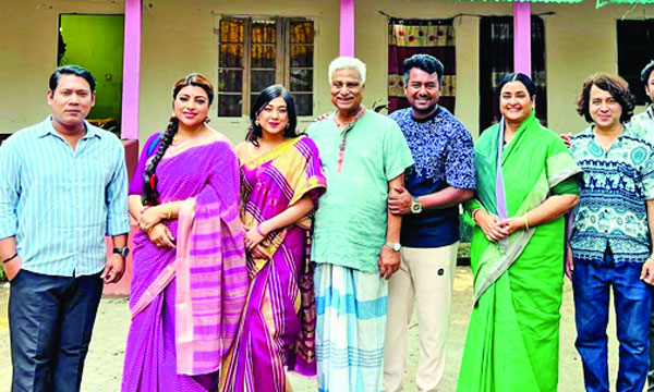 ঈদের নাটক ‘ঘরবন্দী’তে তারা