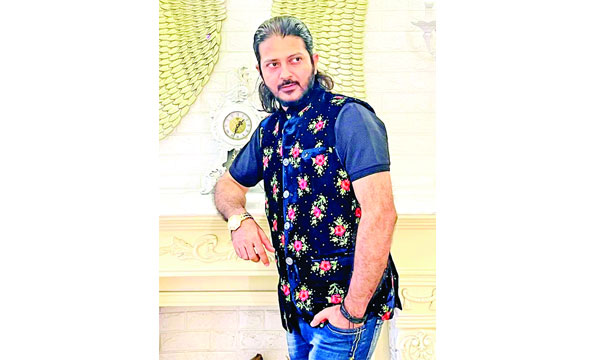 শিল্পী সমিতির নির্বাচনে কায়েস আরজু