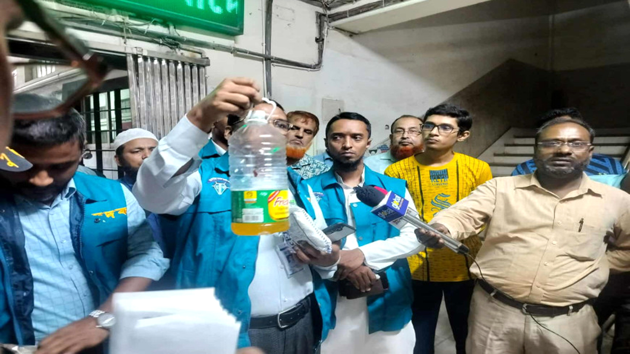 হাসপাতালে দুদকের অভিযান, মিলল নানা অনিয়ম