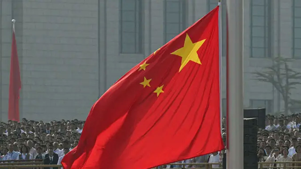 নাগরিকদের জাপান ভ্রমণ থেকে বিরত থাকতে বলেছে চীন