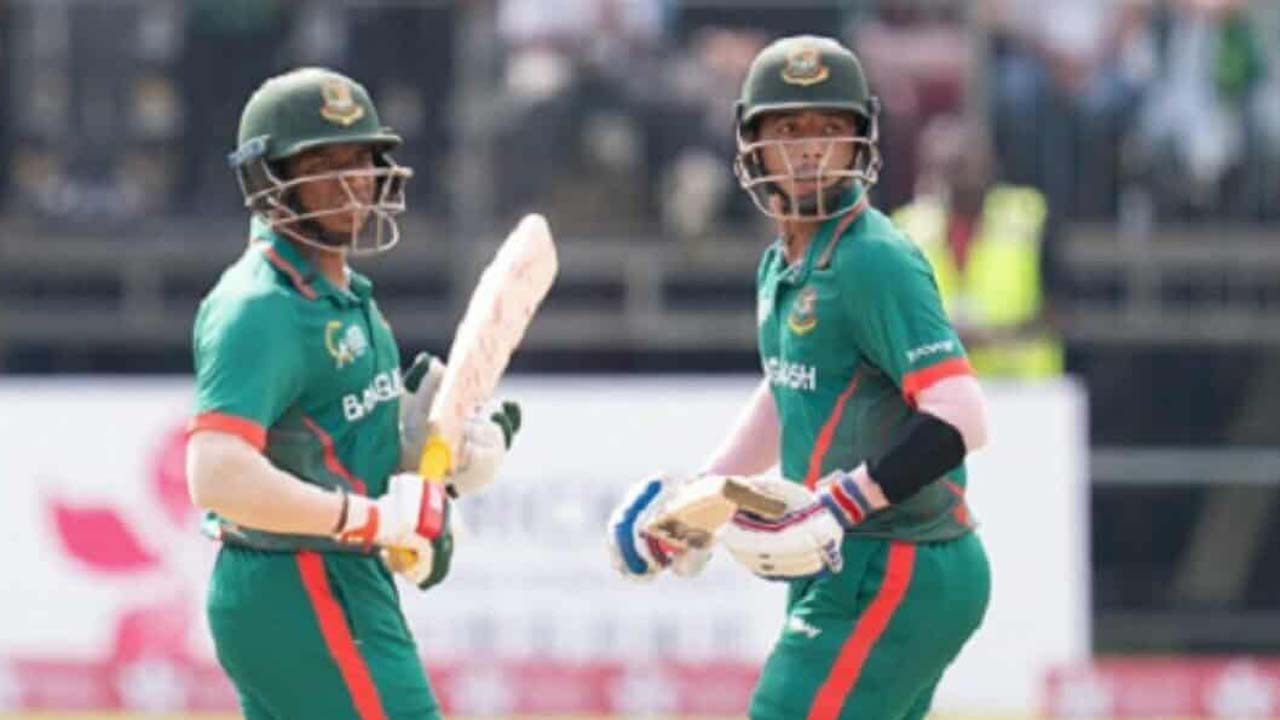 লক্ষ্য তাড়া করতে নেমে রেকর্ড ৫৪ রানের ব্যবধানে হেরেছে বাংলাদেশ