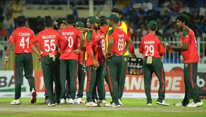 সিরিজের প্রথম ম্যাচে দাপুটে জয় পায় বাংলাদেশ