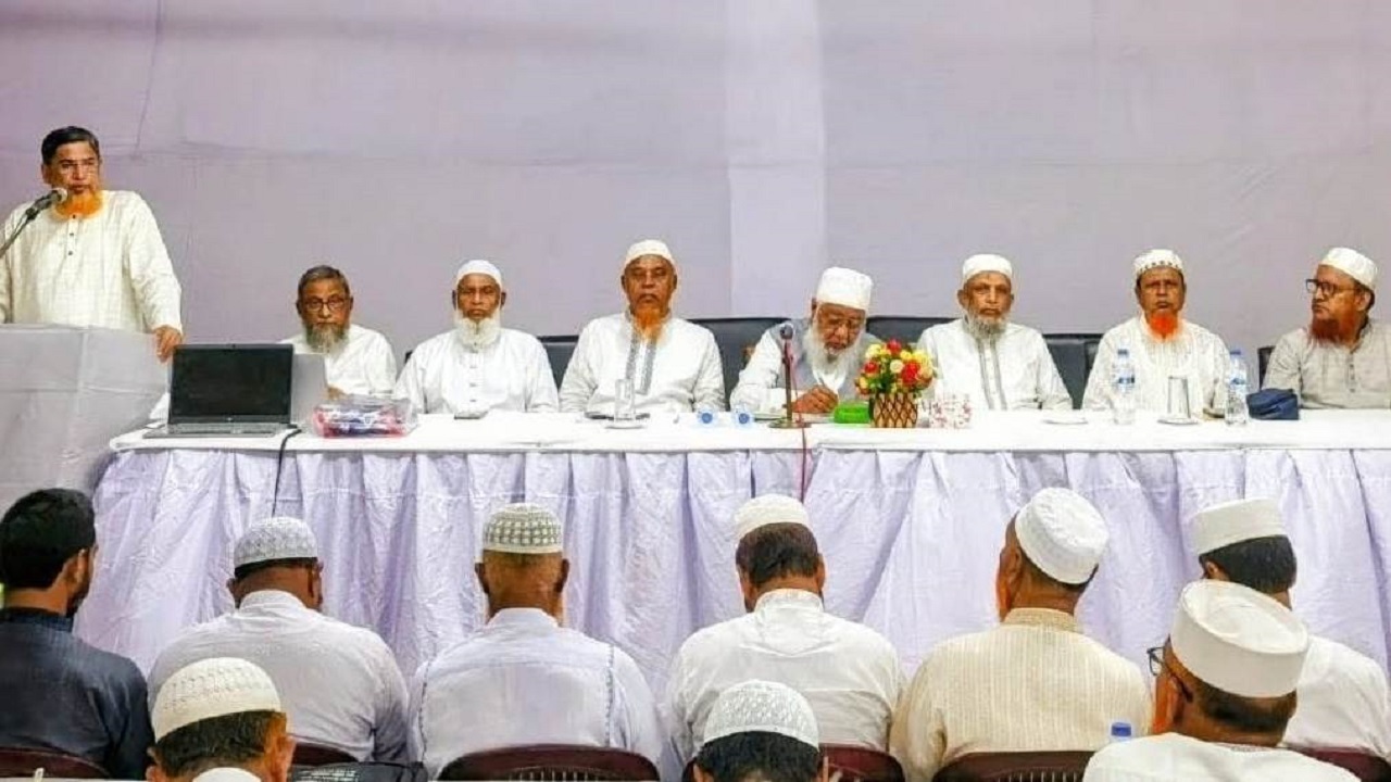 নভেম্বরের মধ্যে গণভোট আয়োজনের উদ্যোগ নিন: মুহাম্মদ শাহজাহান