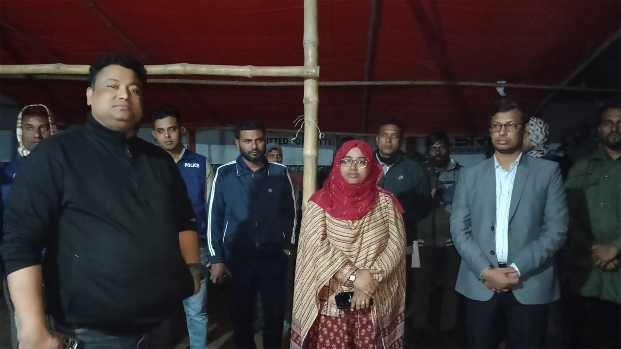 ভ্রাম্যমাণ আদালত পরিচালনা