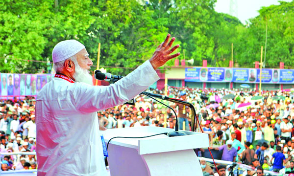 রাজশাহীতে ১১ দলীয় ঐক্যের সমাবেশে বক্তৃতা করেন ডা: শফিকুর রহমান : নয়া দিগন্ত