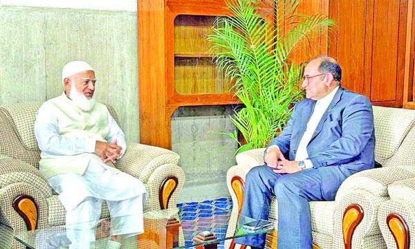 জাতীয় সংসদে বিরোধীদলীয় নেতা ডা: শফিকুর রহমানের সাথে ইরানের রাষ্ট্রদূতের সাক্ষাৎ  : নয়া দিগন্ত