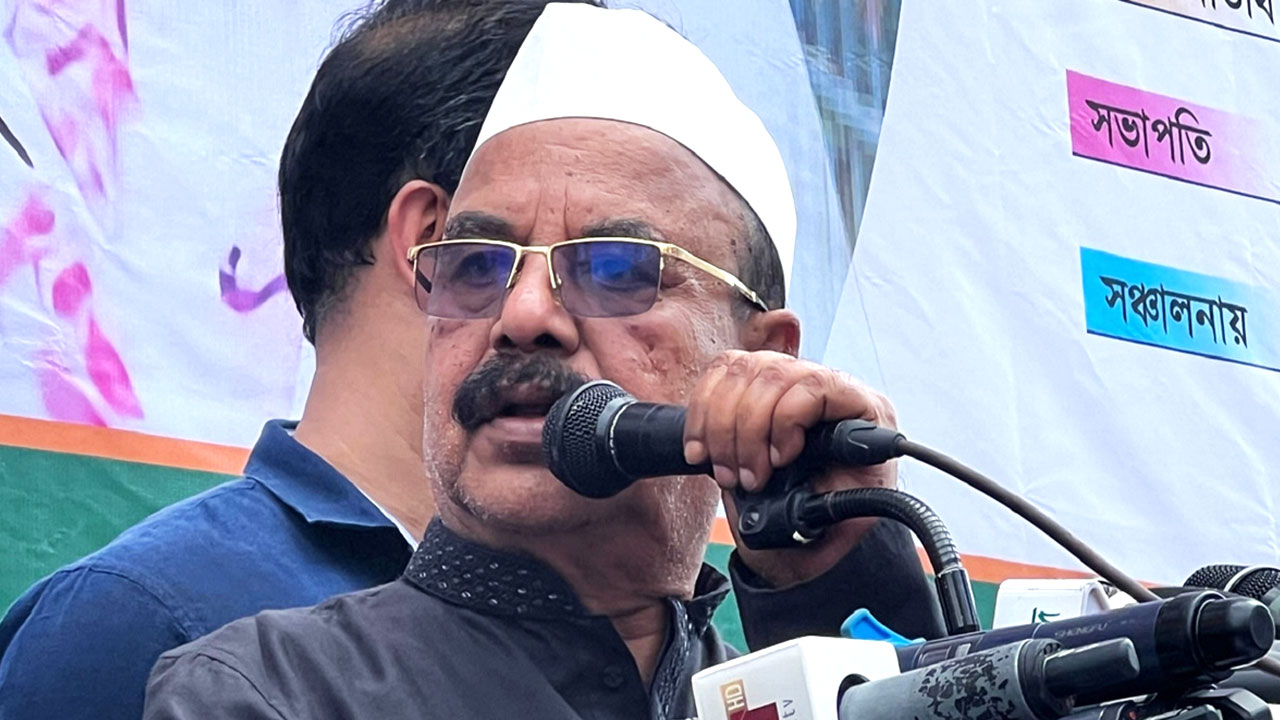 বিএনপি’র জাতীয় স্থায়ী কমিটির সদস্য গয়েশ্বর চন্দ্র রায়