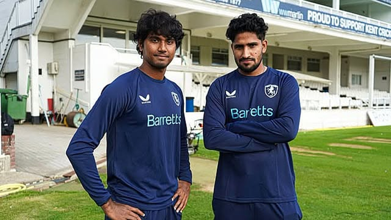 হাসান মাহমুদ ও খালেদ আহমেদ