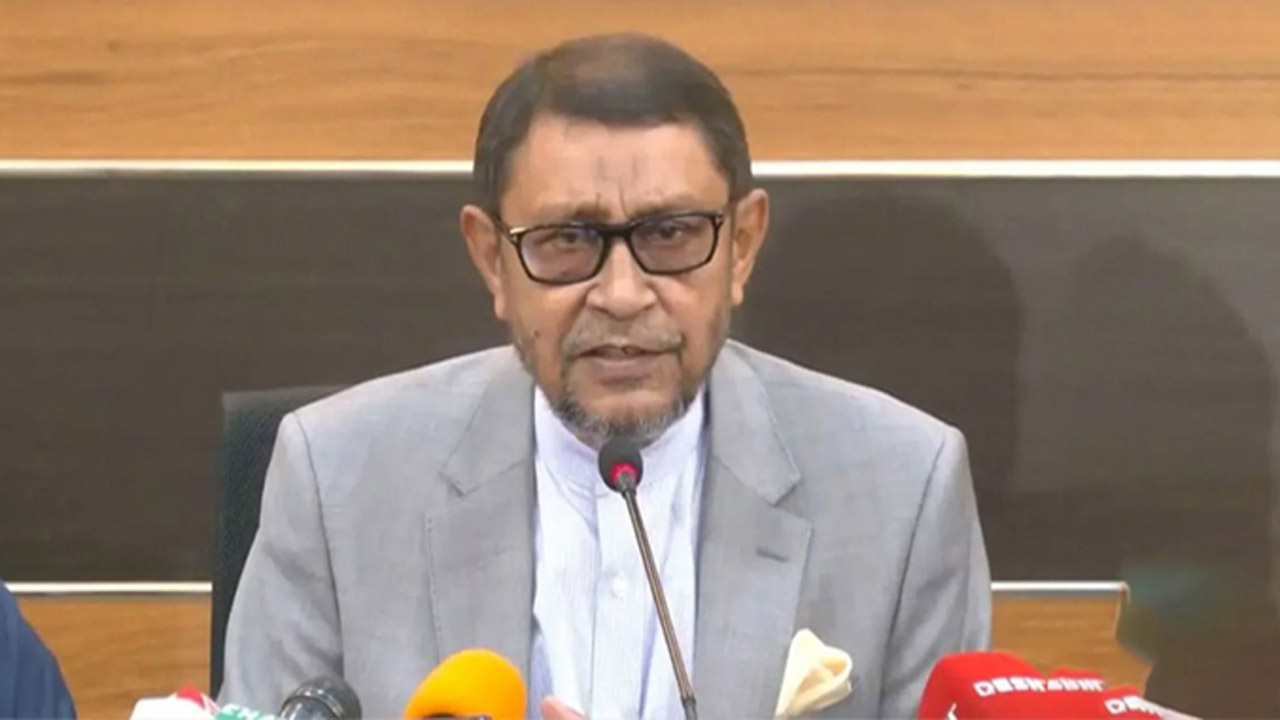 স্বাস্থ্য ও পরিবারকল্যাণ মন্ত্রী সরদার মো: সাখাওয়াত হোসেন