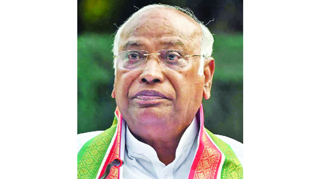 ভারতে আরএসএস নিষিদ্ধের দাবি কংগ্রেস সভাপতি খাড়গের