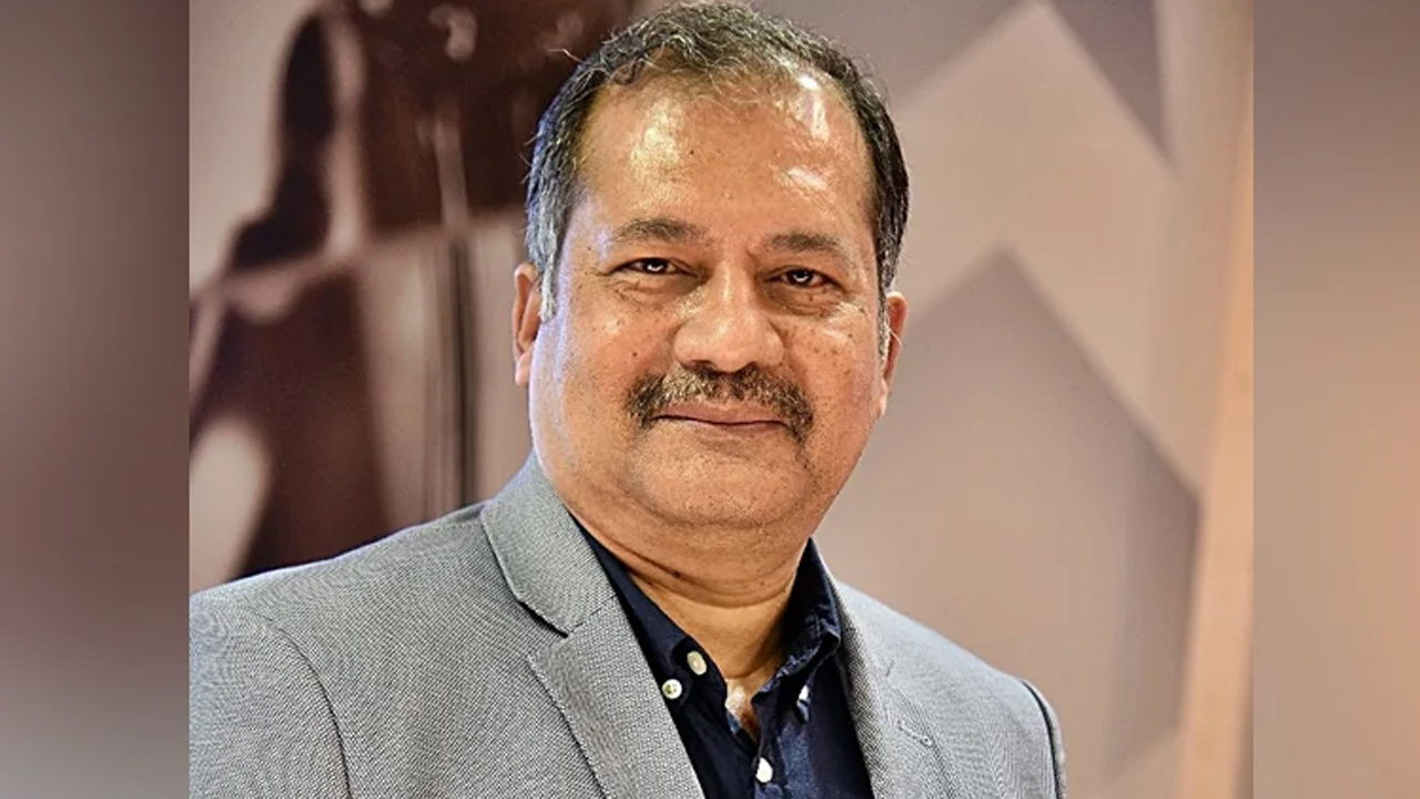 তথ্য ও সম্প্রচারমন্ত্রী জহির উদ্দিন স্বপন