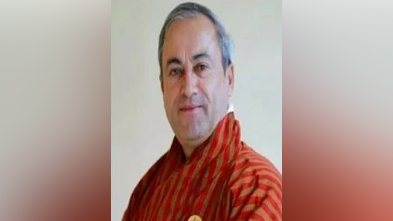 ডি এন ধুংগেল