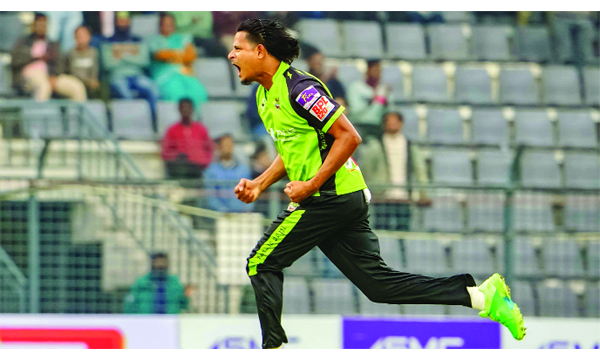 ৫ম উইকেট নেয়ার পর নাসুম আহমেদের অভিব্যক্তি : বিসিবি