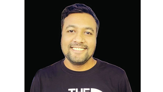 স্বর্ণজয়ী অসীম এখন উবার চালক
