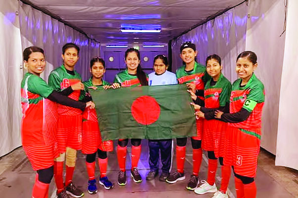 স্বর্ণজয়ী বাংলাদেশ ফোরবল নারী দল : সৌজন্য
