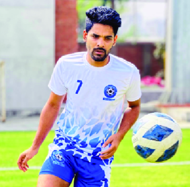 উত্তর বারিধারার স্ট্রাইকার ফয়সাল আহমেদ শীতল