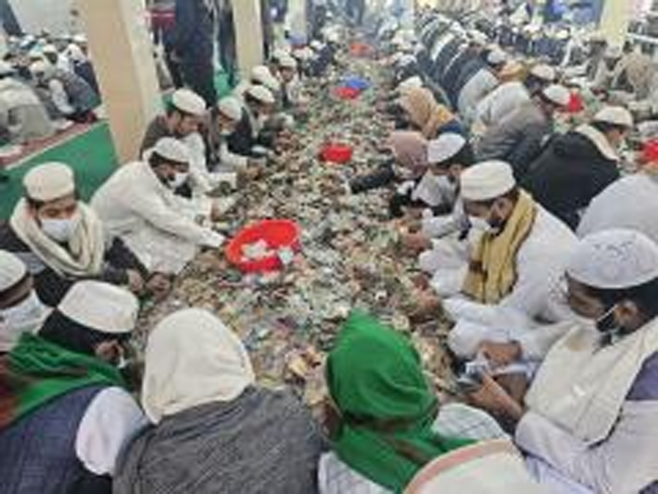 খোলা হয়েছে পাগলা মসজিদের দানবাক্স