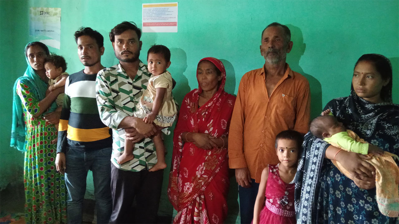 লালমনিরহাট সীমান্তে ১০ জনকে পুশইন করল বিজিবি