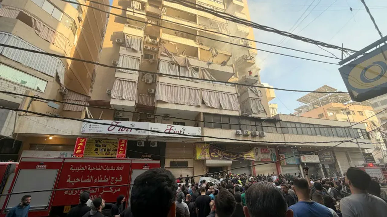 ইসরাইলি হামলার পর ক্ষতিগ্রস্ত আবাসিক ভবন