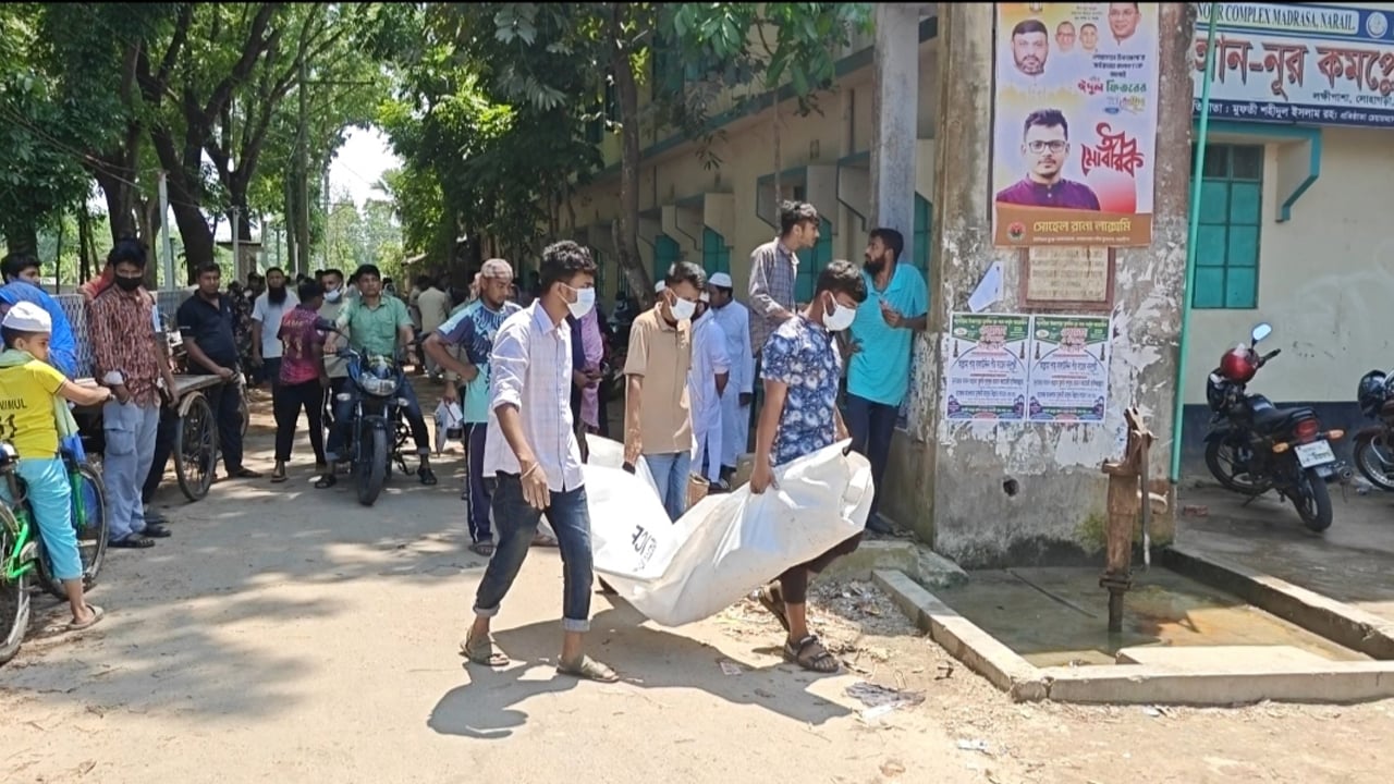 লোহাগড়ায় দাফনের ৭ মাস পর পার্ক ম্যানেজারের লাশ উত্তোলন