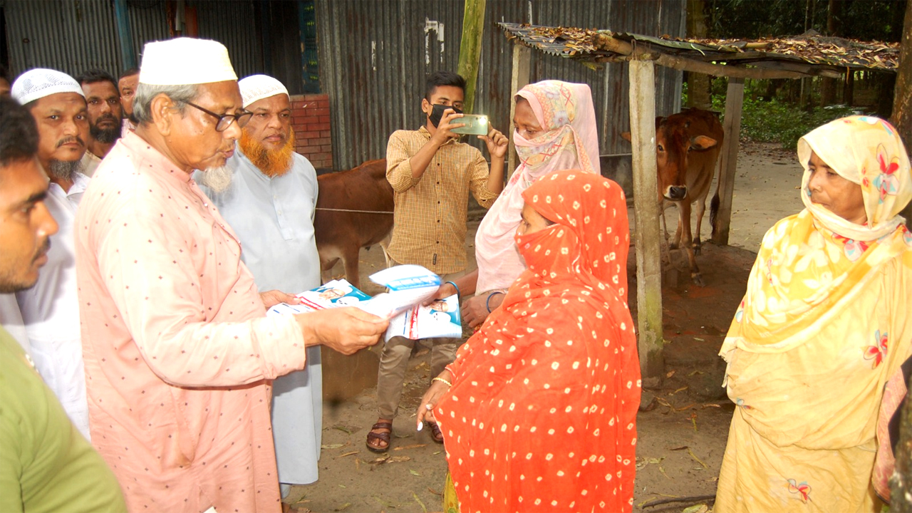 দাঁড়িপাল্লায় ভোট চেয়ে জামায়াত নেতার গণসংযোগ