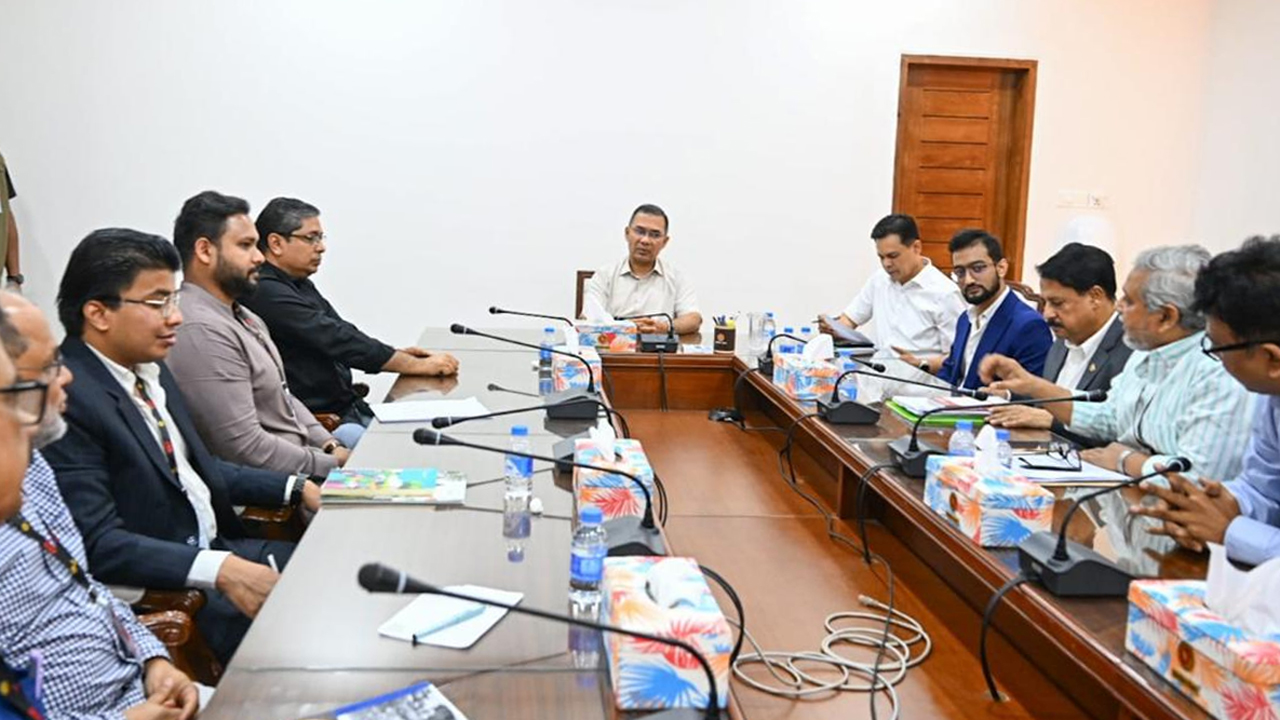 বিশেষজ্ঞদের সাথে এক মতবিনিময় সভায় প্রধানমন্ত্রী তারেক রহমান