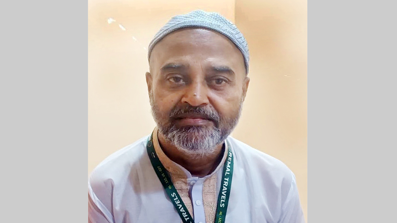 পৌরসভার সাবেক মেয়র ও আ’লীগের সম্পাদক মফিজুল ইসলাম