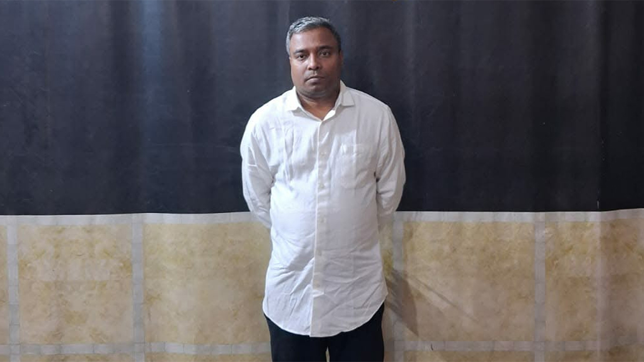 হাসপাতালে চাঁদাবাজি ও চিকিৎসককে হেনস্তা করার মামলায় প্রধান অভিযুক্ত মঈন উদ্দিন