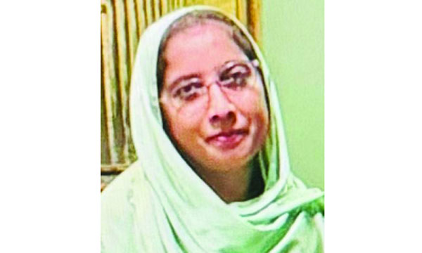 কোমলমতি শিক্ষার্থীদের হাত ধরে আর গেট পার করবেন না শিক্ষিকা মাহরীন