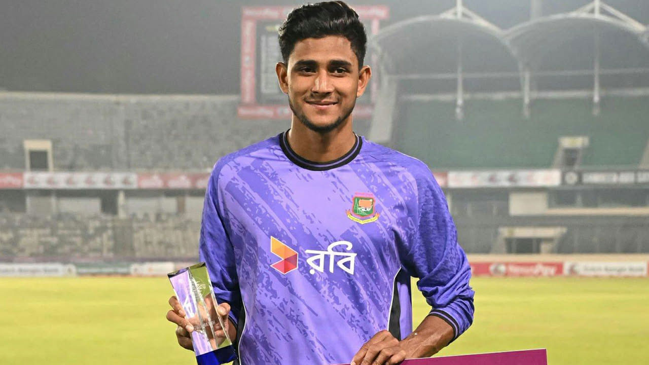 আজ ম্যাচসেরা হয়েছেন নাহিদ রানা