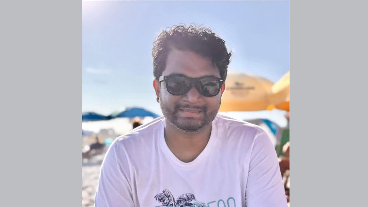 অভিযুক্ত অধ্যাপক আরাফাত রহমান নোমান