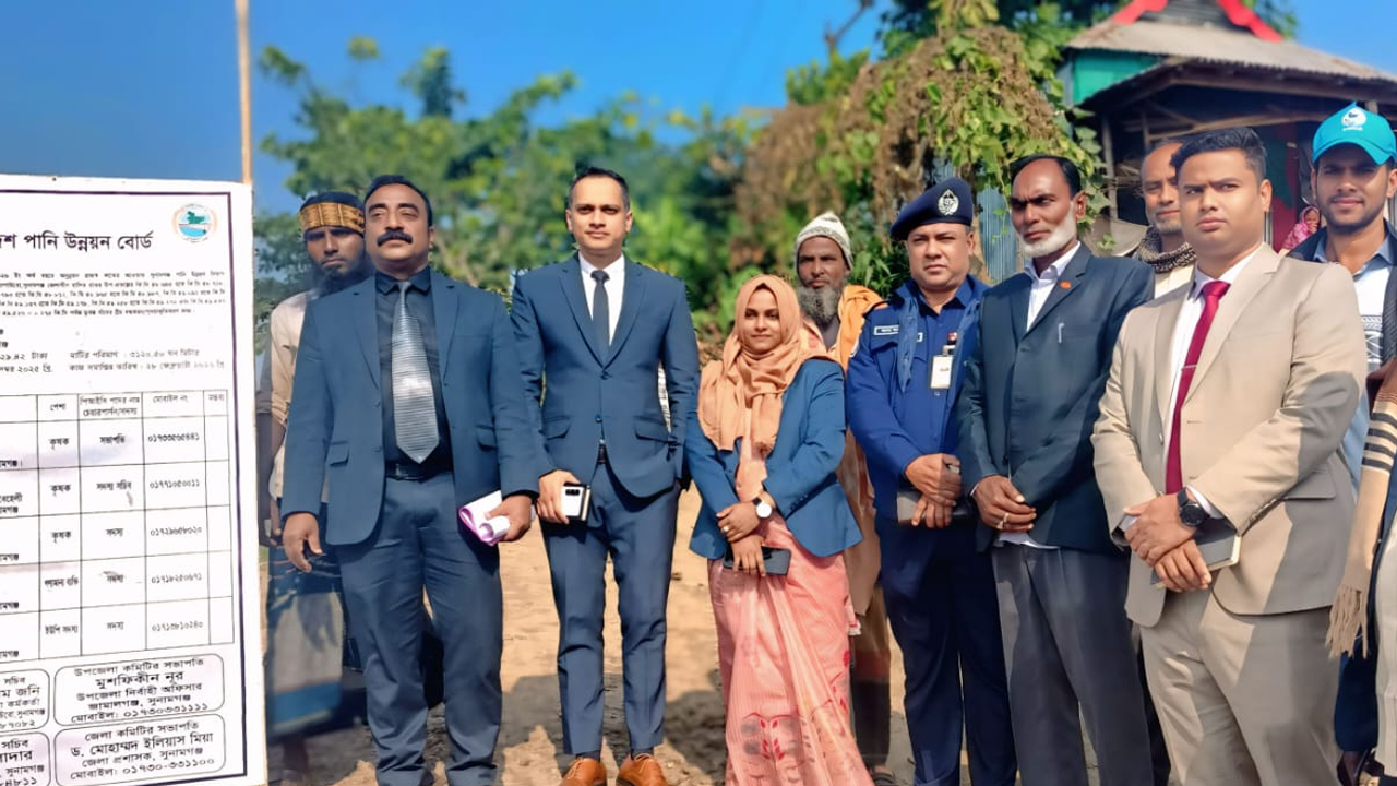 হালির হাওরে বেহেলী ইউনিয়নের ফসল রক্ষা বাঁধ পরিদর্শন