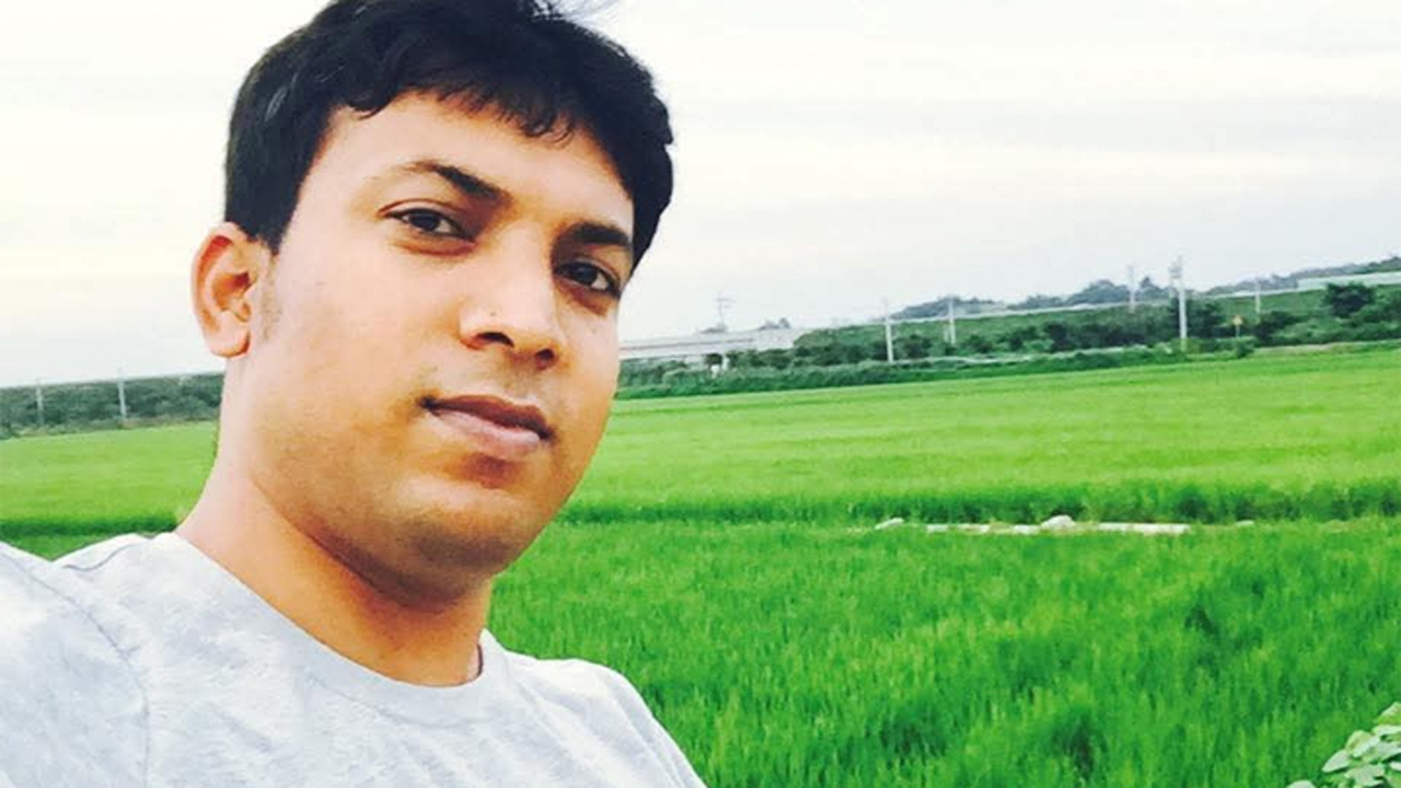 নিহত মনি চক্রবর্তী