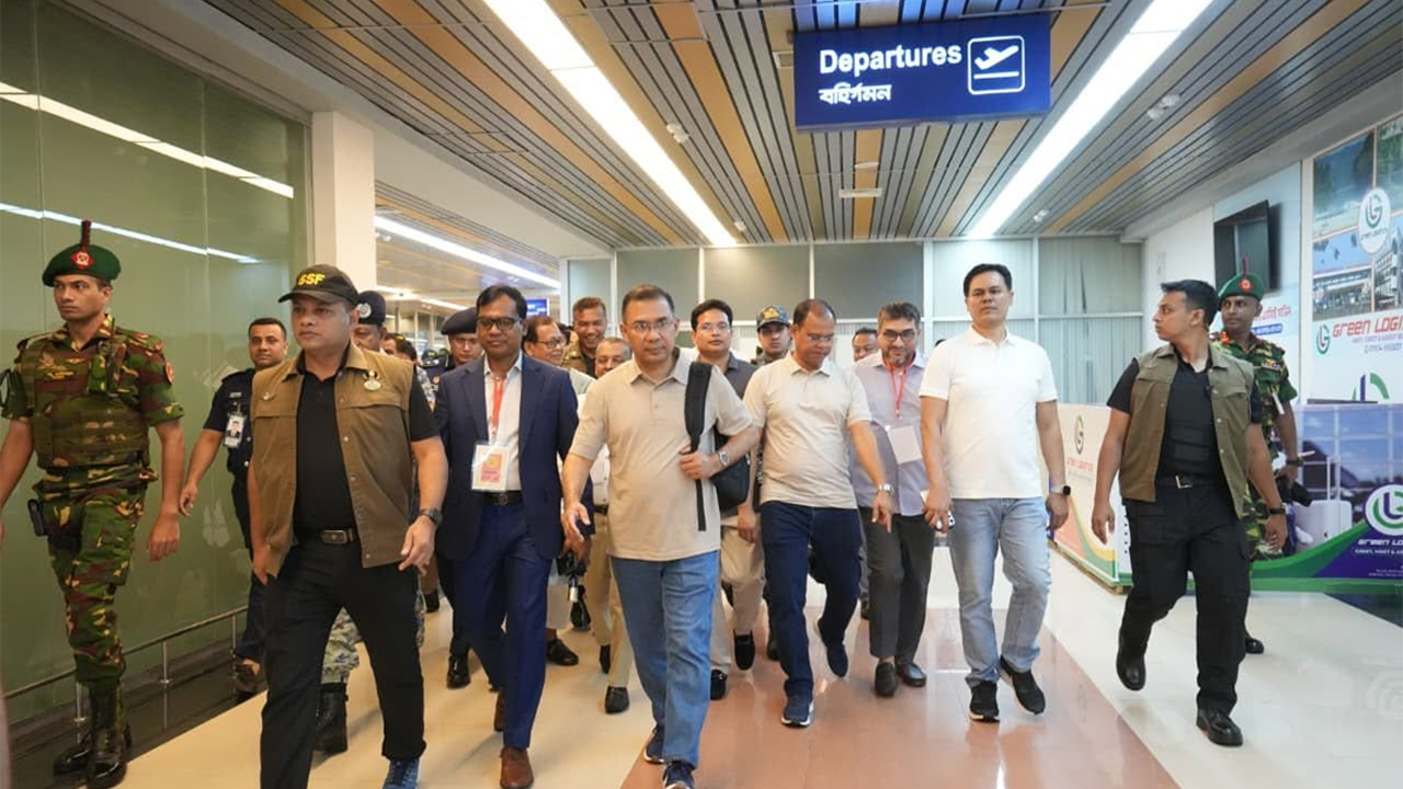 সিলেট এমএজি ওসমানী আন্তর্জাতিক বিমানবন্দরে প্রধানমন্ত্রী তারেক রহমান