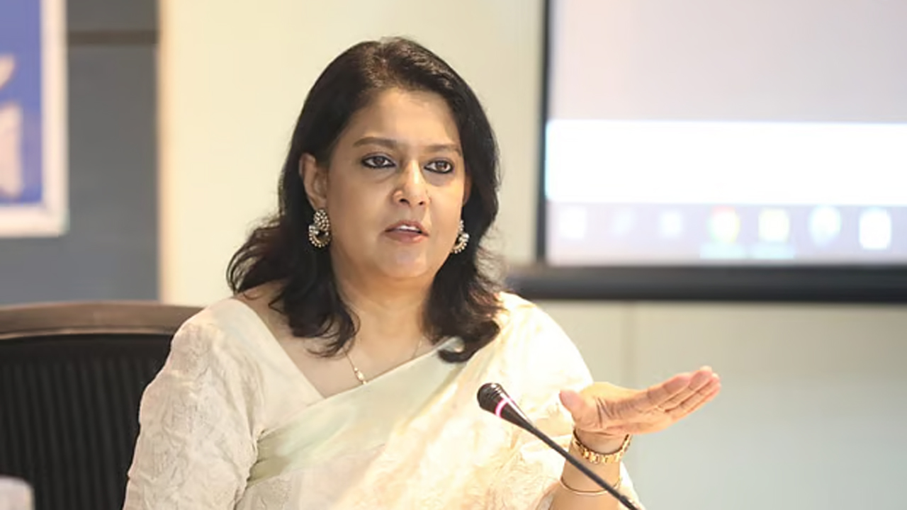 তথ্য ও সম্প্রচার মন্ত্রণালয়ের নতুন দায়িত্বপ্রাপ্ত উপদেষ্টা সৈয়দা রিজওয়ানা হাসান