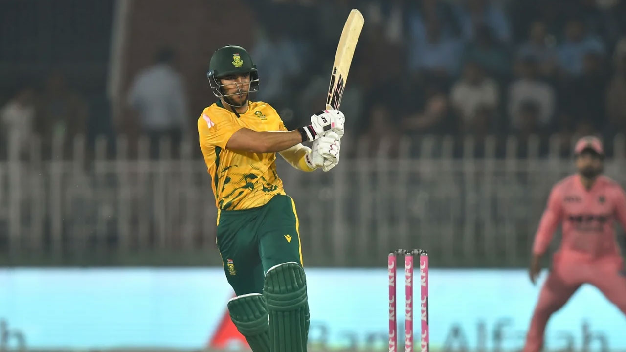 দক্ষিণ আফ্রিকার কাছে ৫৫ রানে হেরেছে পাকিস্তান