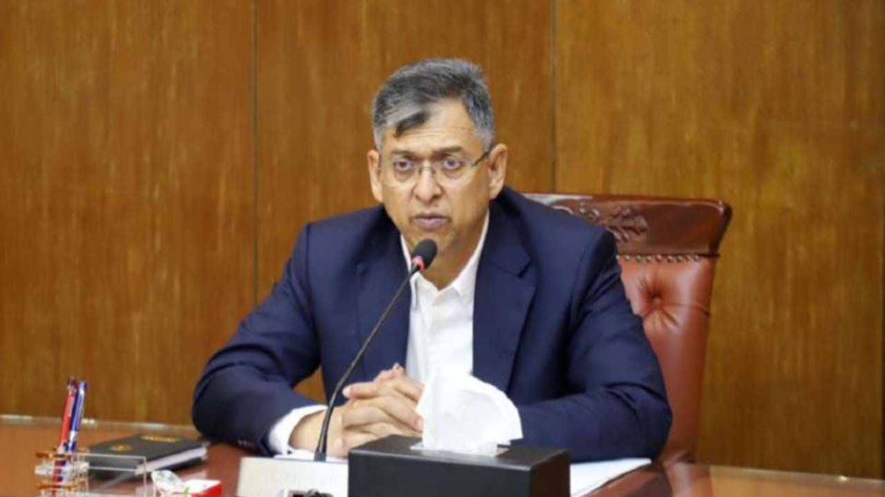 স্বরাষ্ট্রমন্ত্রী সালাহউদ্দিন আহমদ