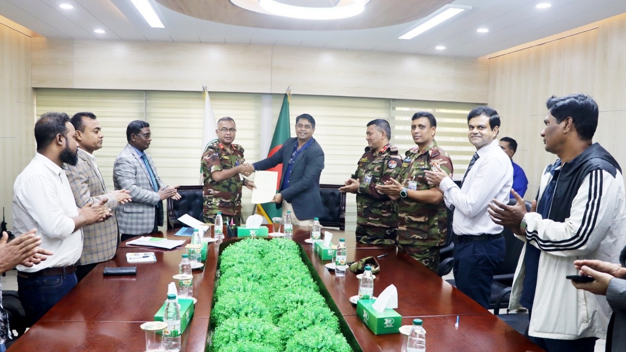 ট্রাইপ্যাক্সের সাথে বিকেএসপি’র সৌরবিদ্যুৎ স্থাপন চুক্তি স্বাক্ষর