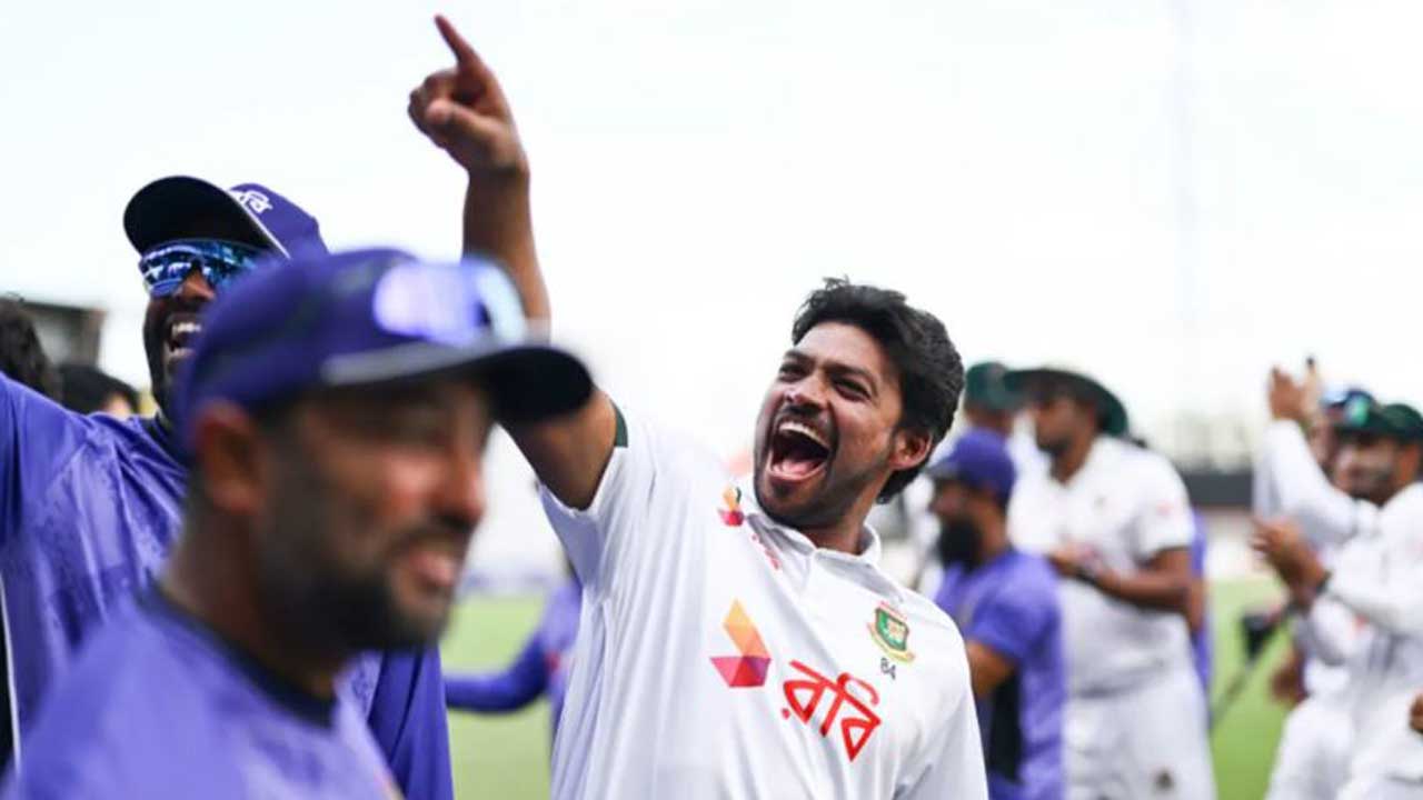 বাংলাদেশের টেস্ট অধিনায়ক নাজমুল হোসনে শান্ত