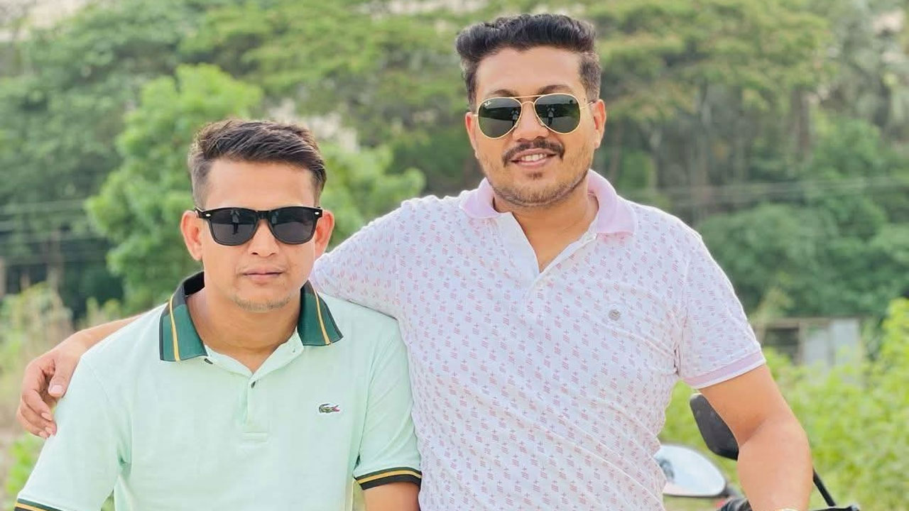 ছাত্রদল নেতা রোমান আহমেদ (২১) ও মুজিবুল হক দুর্জয় (২২)