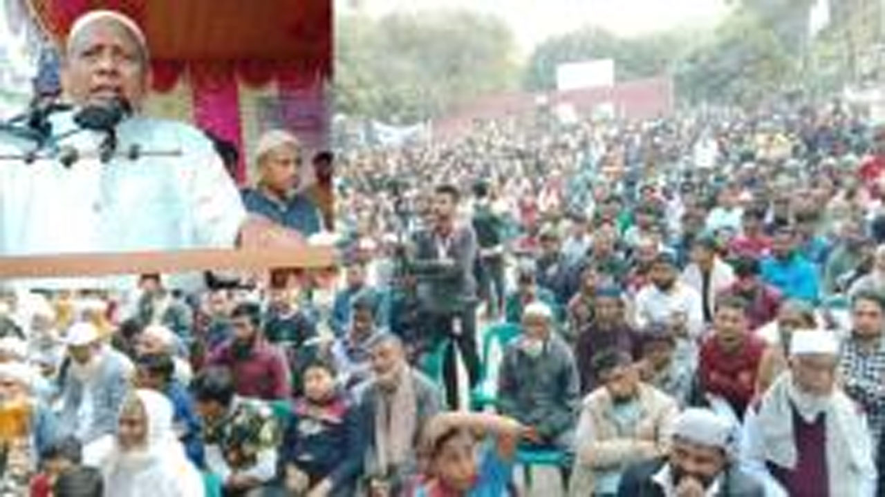 শহীদ সৈকত চত্বরে আয়োজিত নির্বাচনী জনসভা