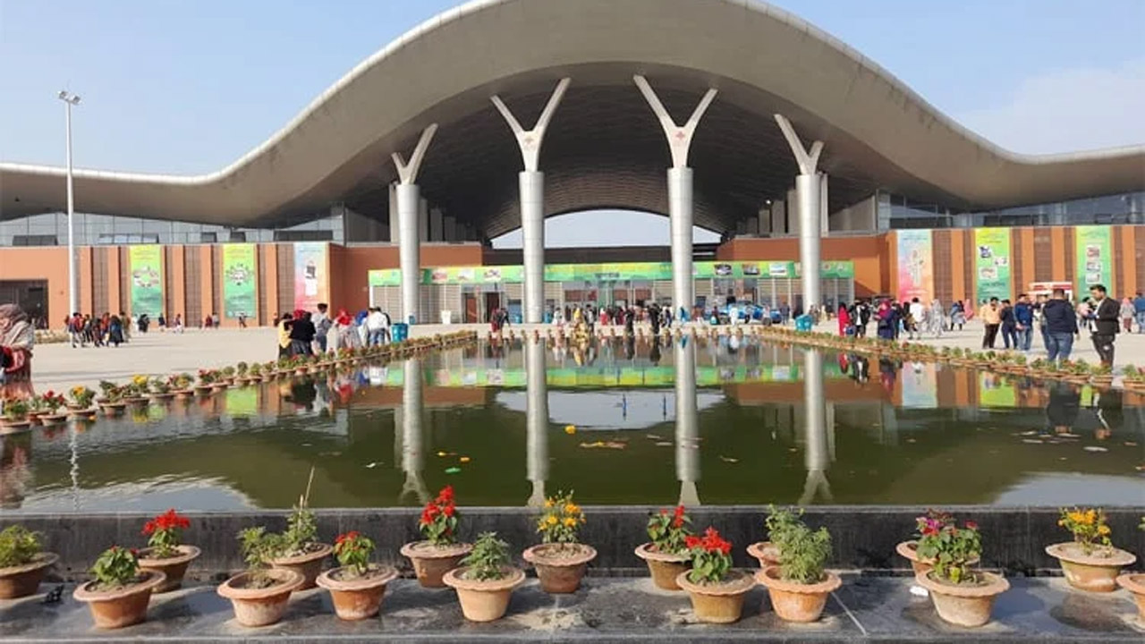 বাণিজ্যমেলা উদ্বোধন পেছালো