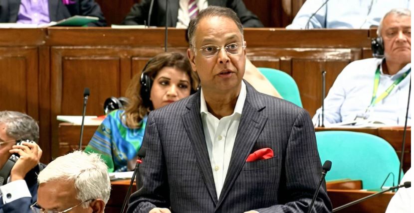 সংসদে জ্বালানিমন্ত্রী ইকবাল হাসান মাহমুদ টুকু