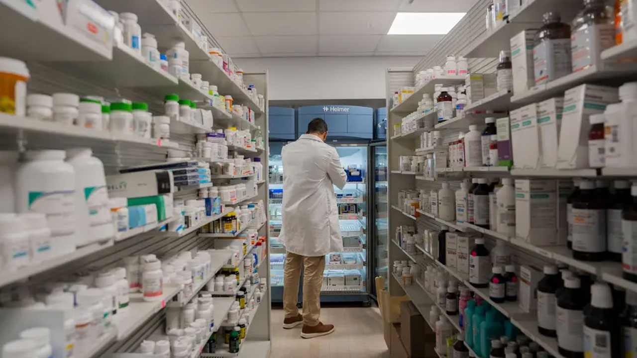 যুক্তরাষ্ট্রের একটি ওষুধের দোকান